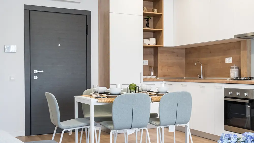 blu-residence-finisaje-usa-intrare https://bluestein.digitalpartners.dev/wp-content/uploads/2025/01/blu-residence-finisaje-usa-intrare.webp